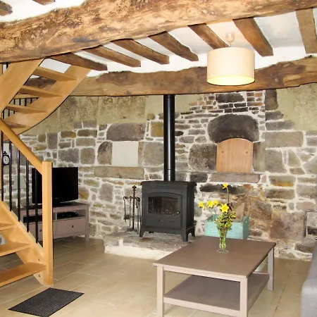 Ferienhaus Holiday Home Au Verger Fleuri - HUD400 Hudimesnil