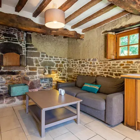 Ferienhaus Holiday Home Au Verger Fleuri - HUD400